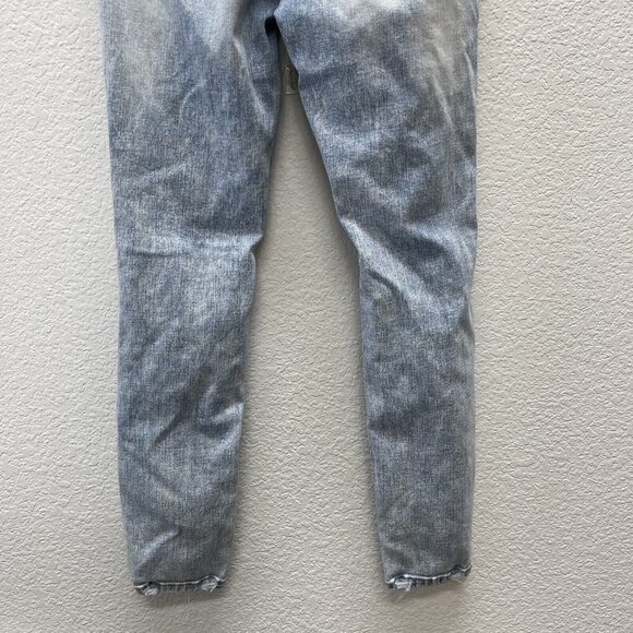 Vanilla Star Mid Rise Skinny Jeans Size 7 Distressed Light Wash Blue - Picture 6 of 8